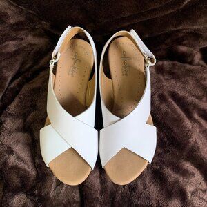 Clarks Collection Annadel Eirwyn Women Leather Wedge Sandals (used)